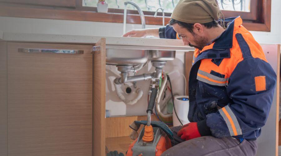 Expert burst pipe repair services in Deerfield, IL